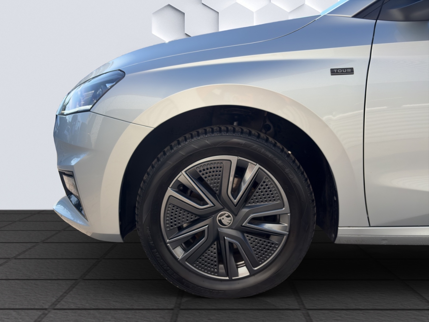 Fabia Lim. Tour 1.5TSI 110kW DSG LED GJR PDC ACC Rückfahrkamera Sitzheizung