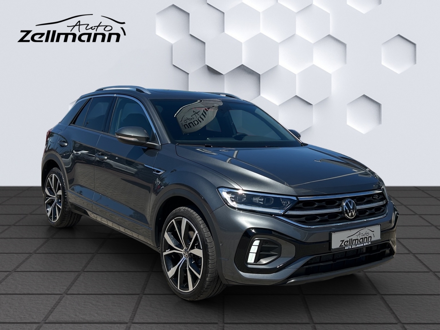 T-Roc R-Line 2.0TSI 140kW DSG 4Motion AHZV MatrixLED PanoDach ACC Rückfahrkamera ParkAssist Sitzheizung