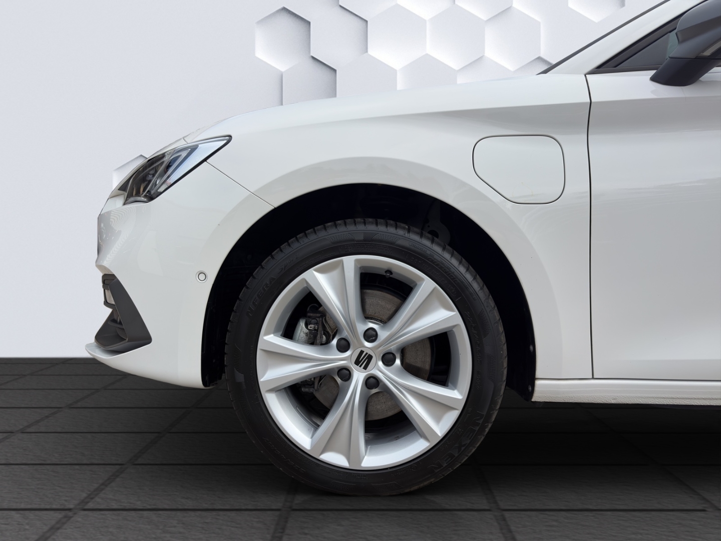 Leon Sportstourer FR-Line 1.4 e-Hybrid LED ACC Rückfahrkamera ParklenkAssist Sitzheizung