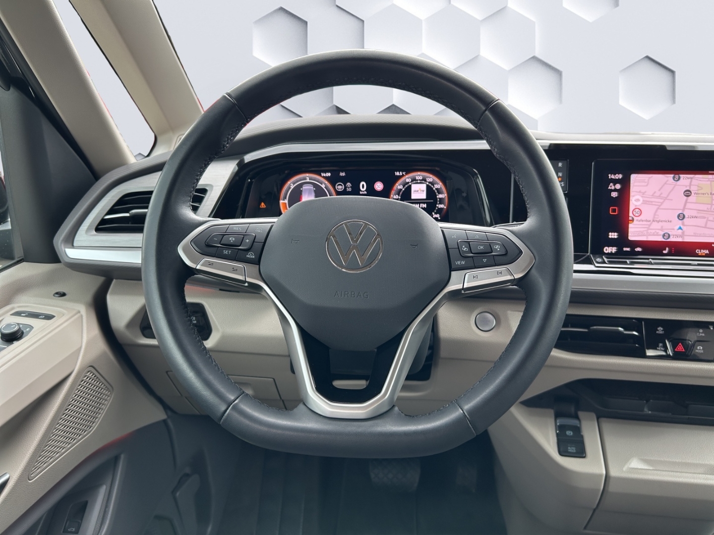 T7 Multivan Life 2.0 TDi 110kW DSG AHZV MatrixLED ACC DCC ParkAssist 360°Kamera Standheizung Sitzheizung 7-Sitzer