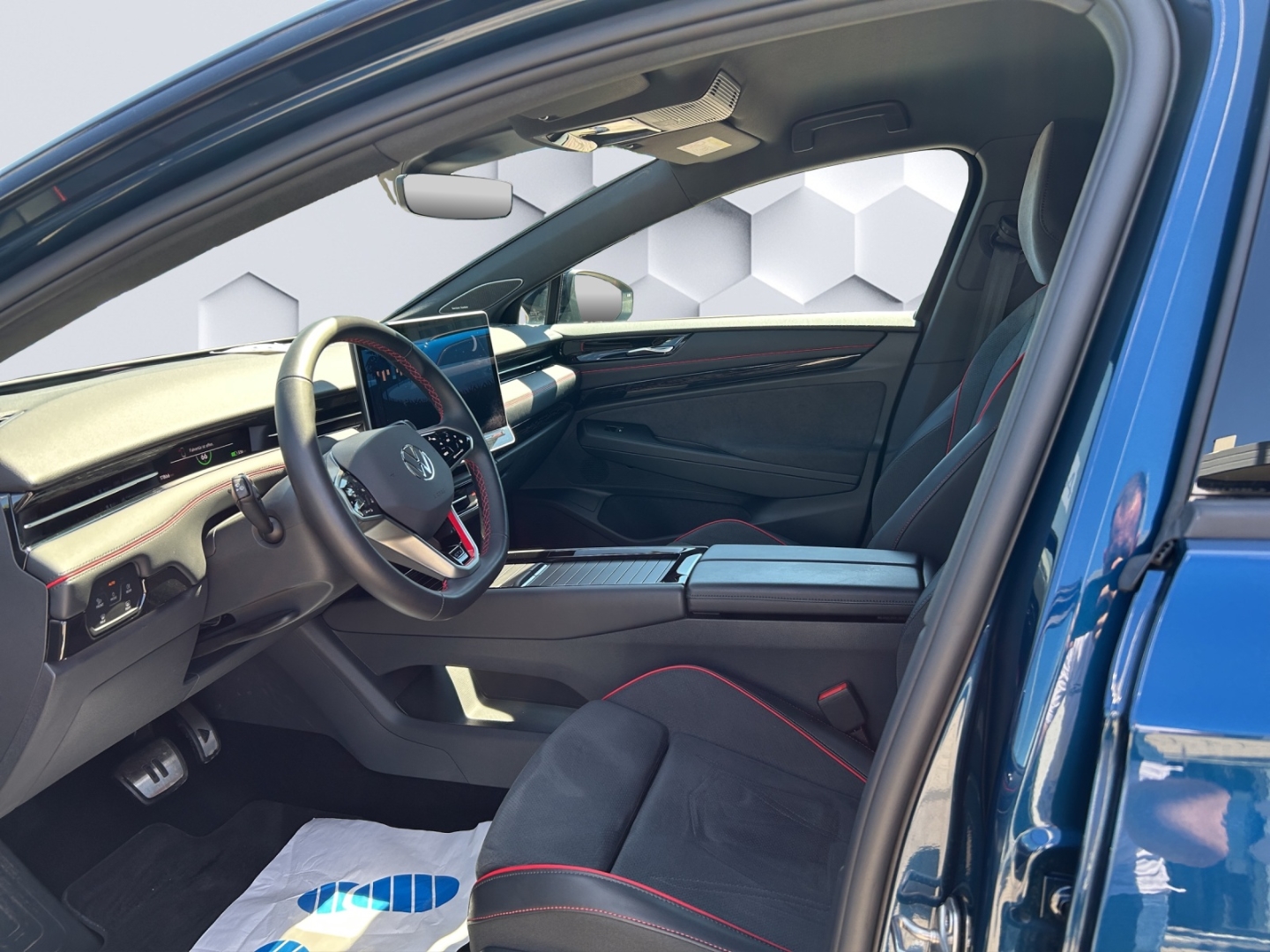 ID.7 250 kW Tourer GTX 4Motion 250kW AHZV MatrixLED HuD ACC ParkAssistPro 360°Kamera Sitzheizung