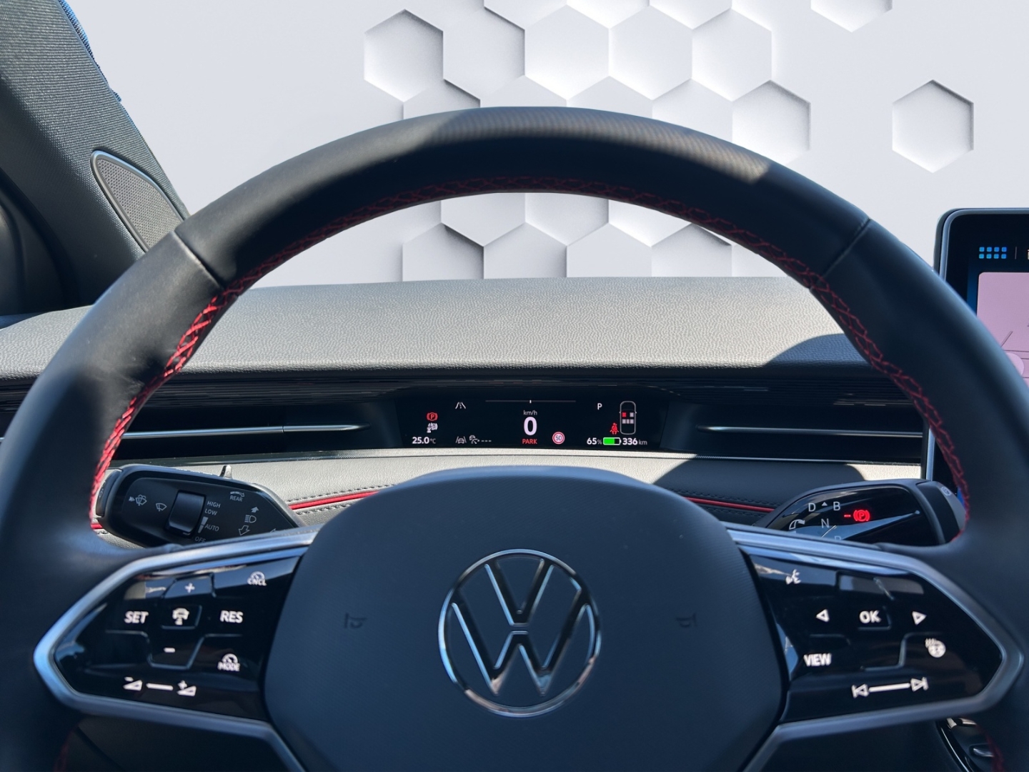 ID.7 250 kW Tourer GTX 4Motion 250kW AHZV MatrixLED HuD ACC ParkAssistPro 360°Kamera Sitzheizung