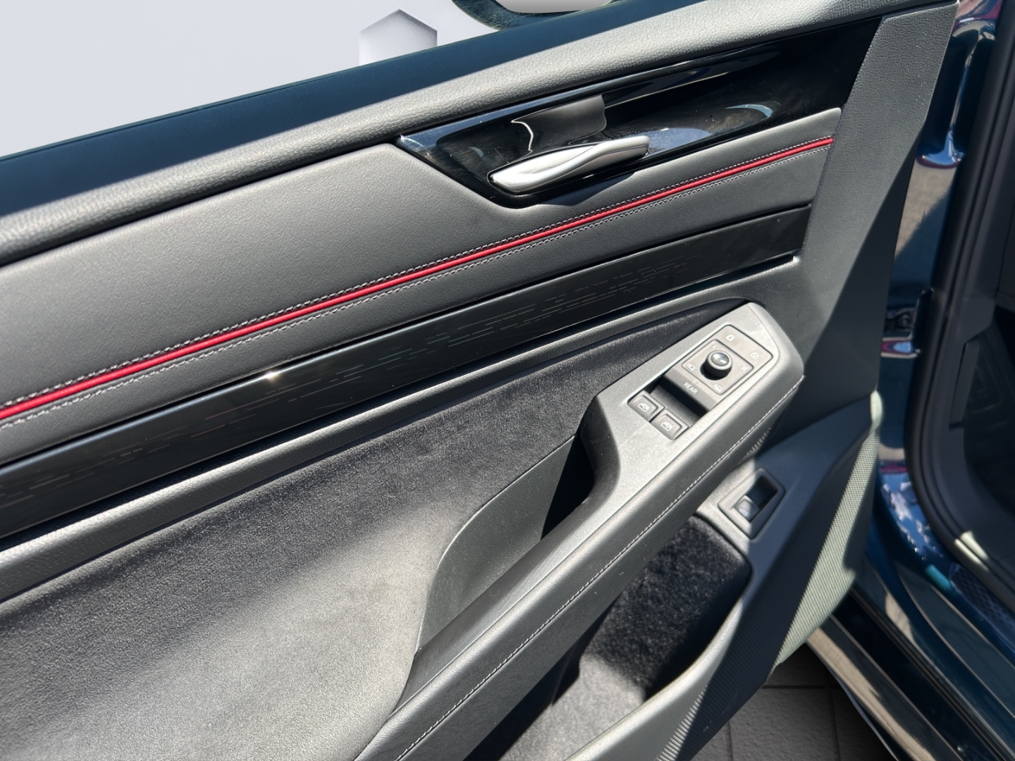 ID.7 250 kW Tourer GTX 4Motion 250kW AHZV MatrixLED HuD ACC ParkAssistPro 360°Kamera Sitzheizung