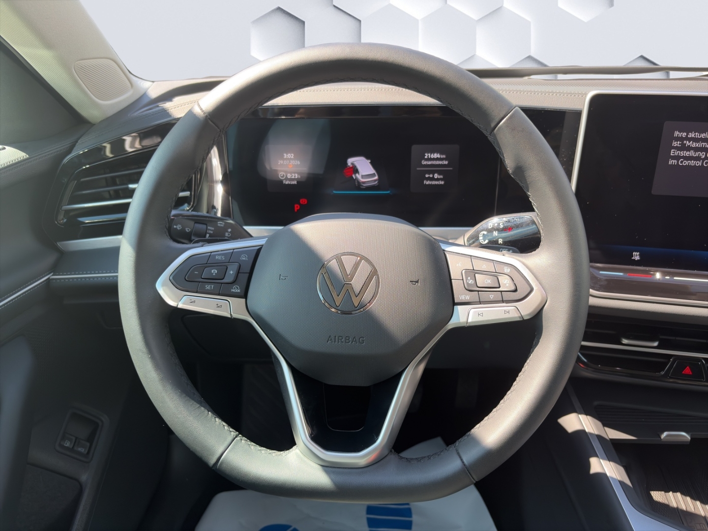 Passat Variant Business 1.5TSI eHybrid DSG AHZV LED HuD ACC ParkAssistPro 360°Kamera Sitzheizung