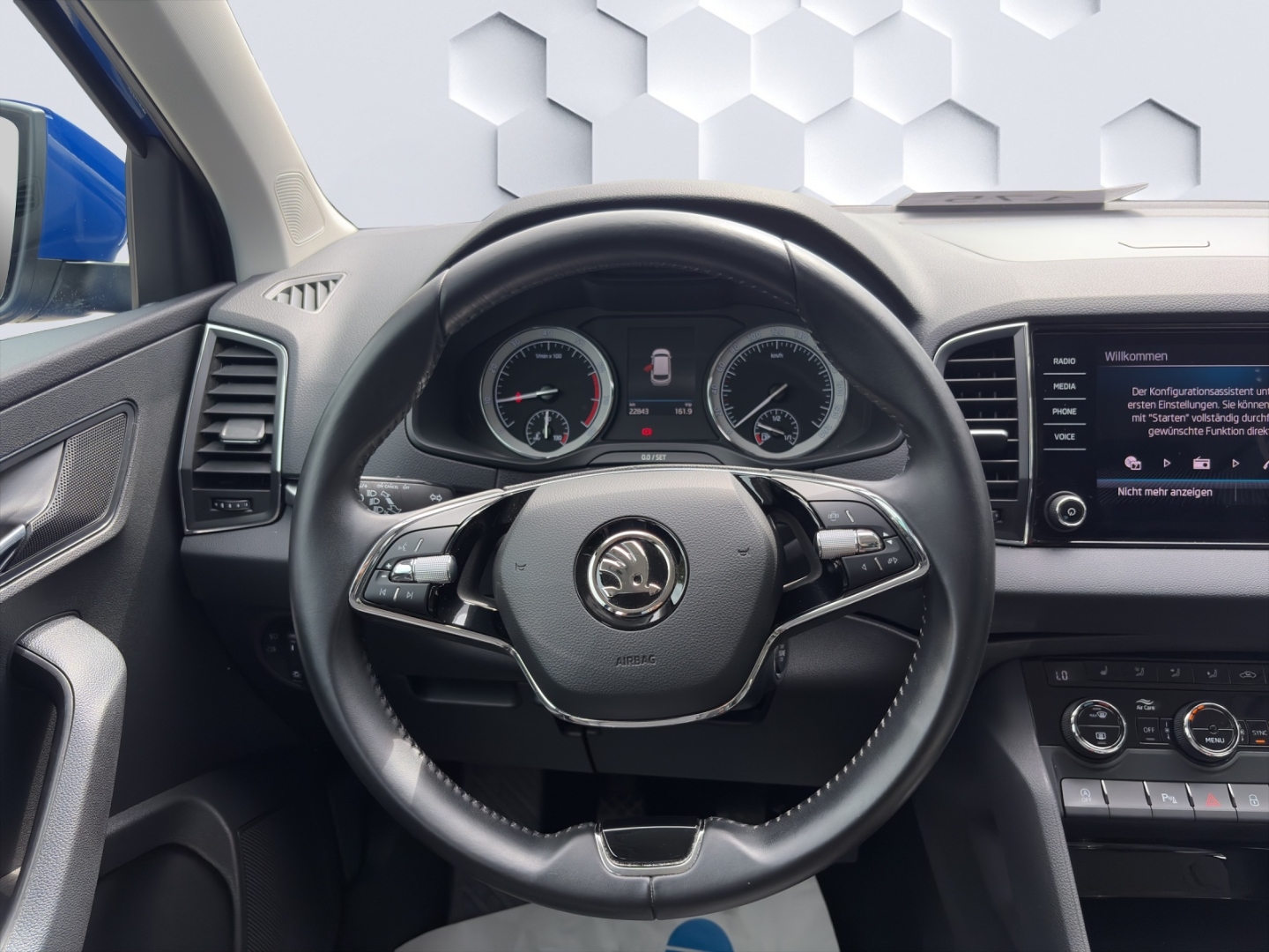 Karoq Ambition 1.0 TSI 81kW AHZV LED PDC Sitzheizung