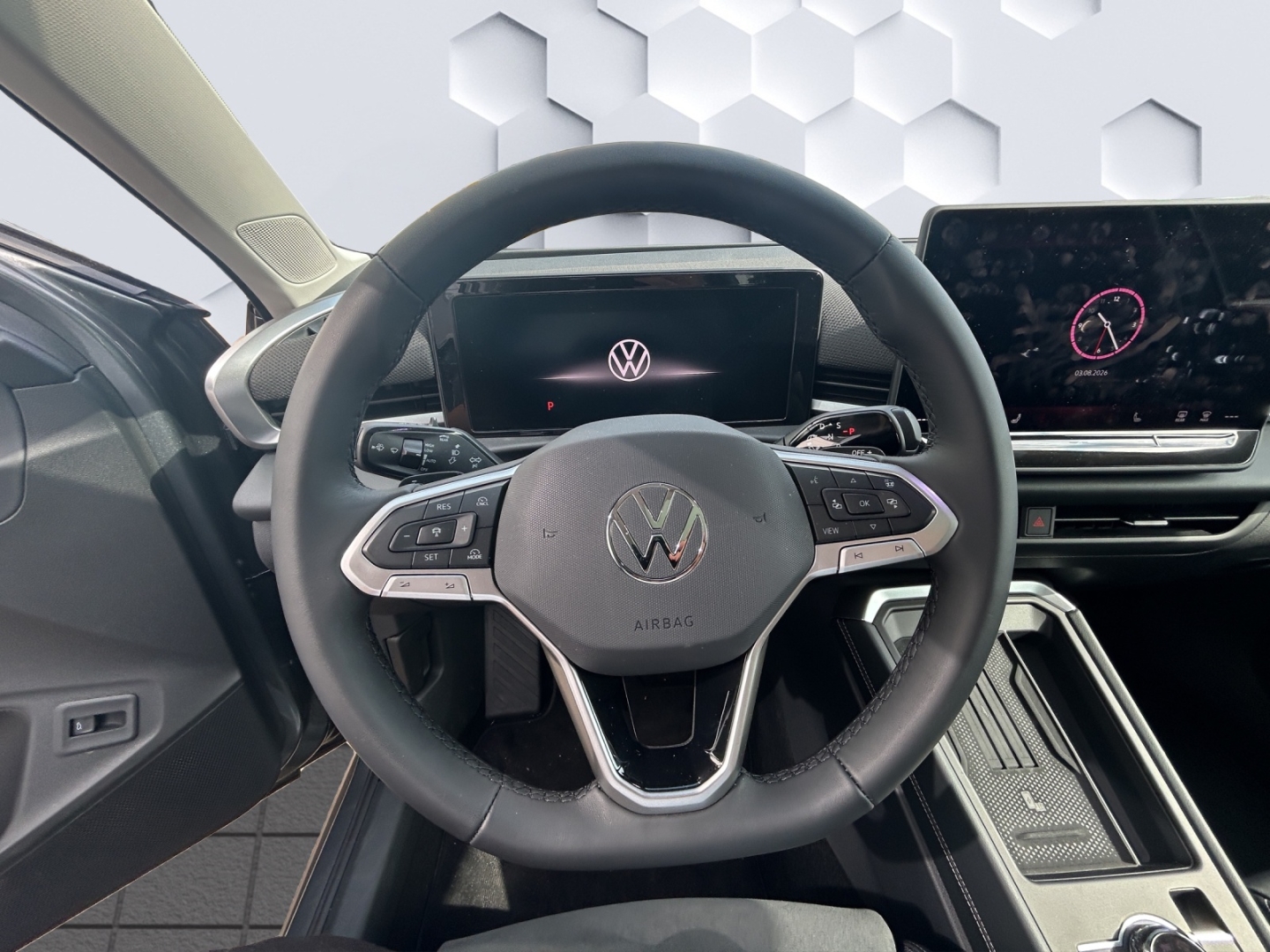 T-Roc Style 1.5l eTSI DSG W+S Reifen Navi Panorama