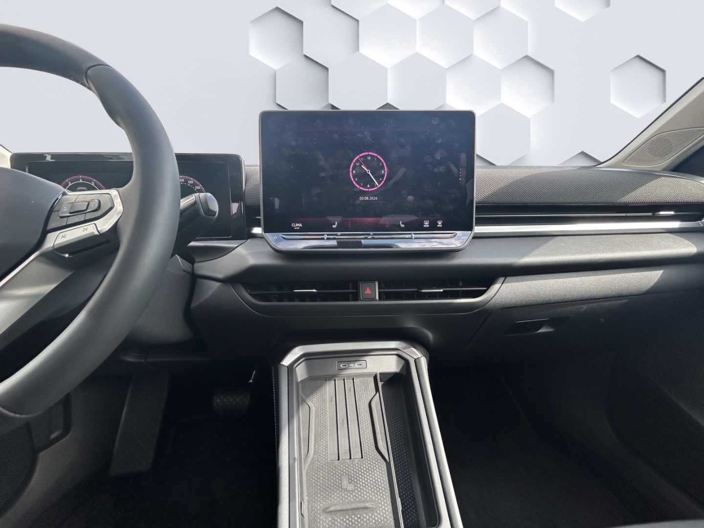 T-Roc Style 1.5l eTSI DSG W+S Reifen Navi Panorama