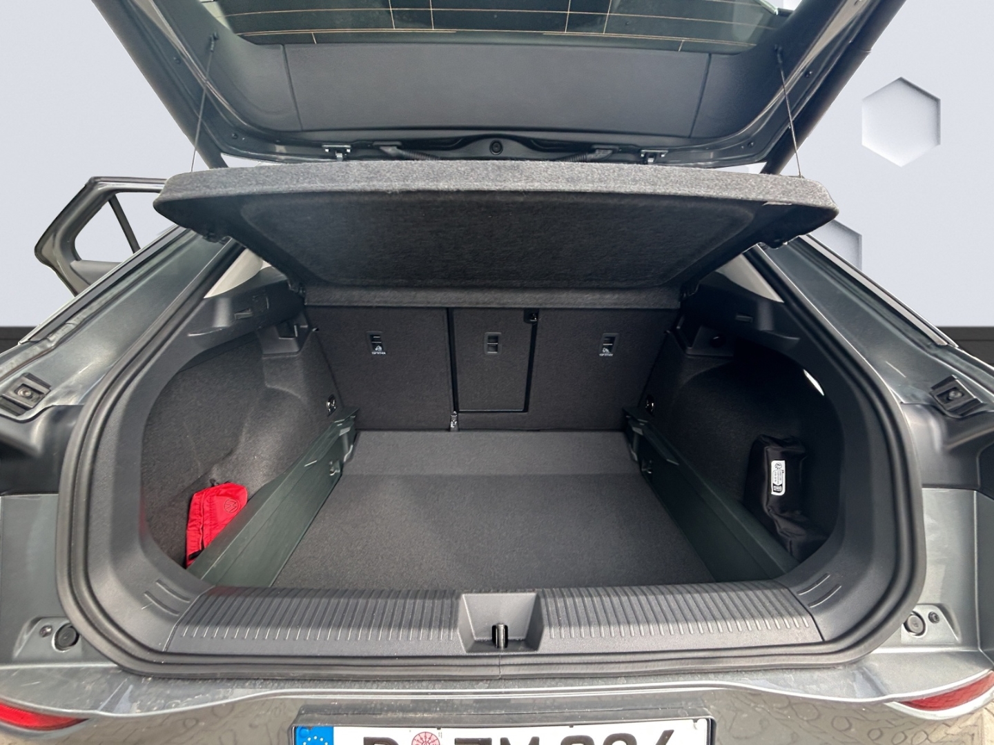 T-Roc Style 1.5l eTSI DSG W+S Reifen Navi Panorama