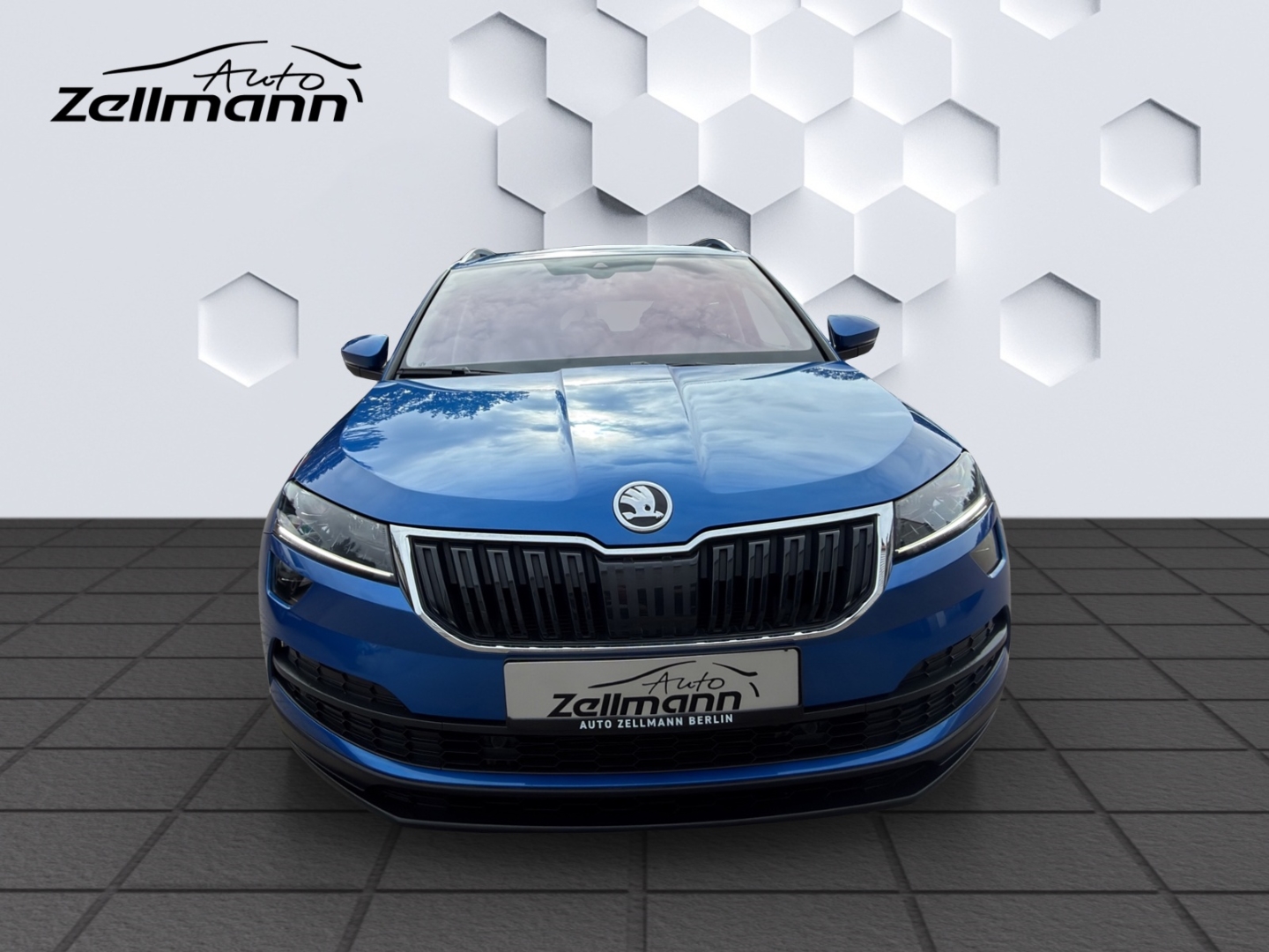 Karoq Style 2.0TDI 110kW DSG 4x4 AHZV LED ACC Rückfahrkamera ParkAssist