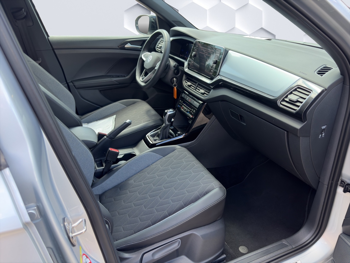 T-Cross 1.0 TSI 85 kW GOAL 1.0TSI 85kW DSG AHZV LED GJR ParkAssist Sitzheizung