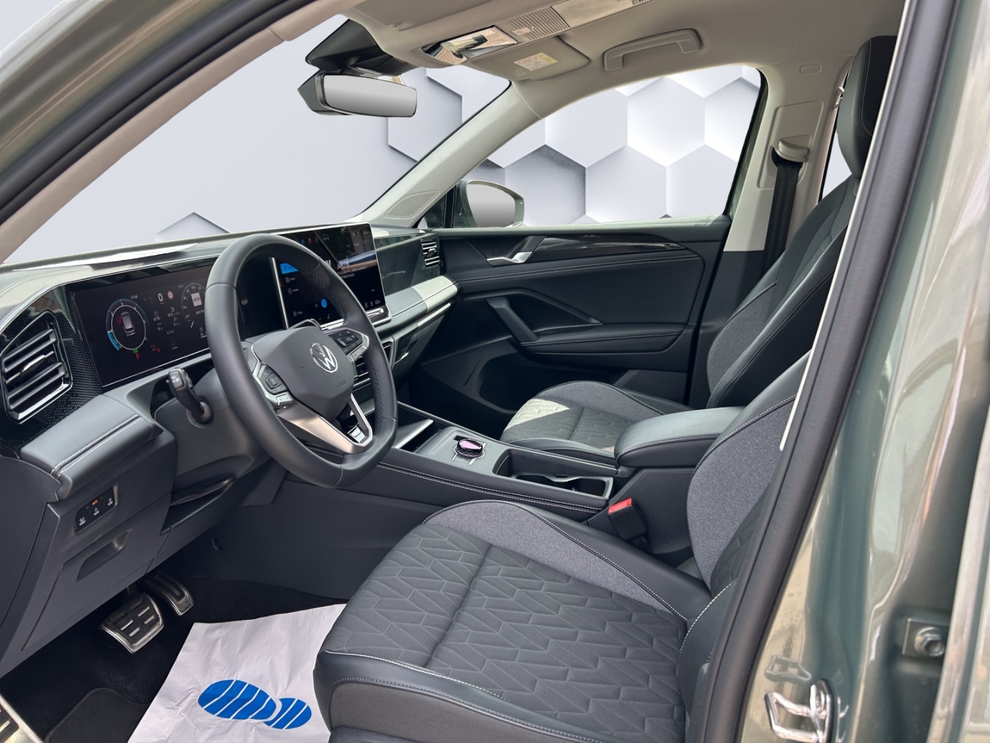 Tiguan 2.0 TDI GOAL 110kW DSG AHZV LED GJR ACC ParkAssist Sitzheizung
