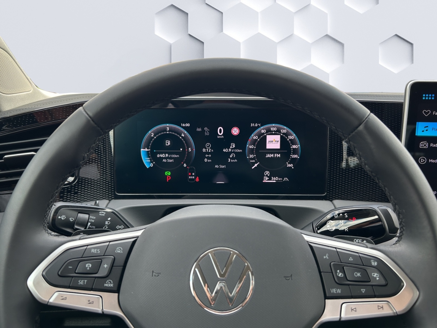 Tiguan 2.0 TDI GOAL 110kW DSG AHZV LED GJR ACC ParkAssist Sitzheizung