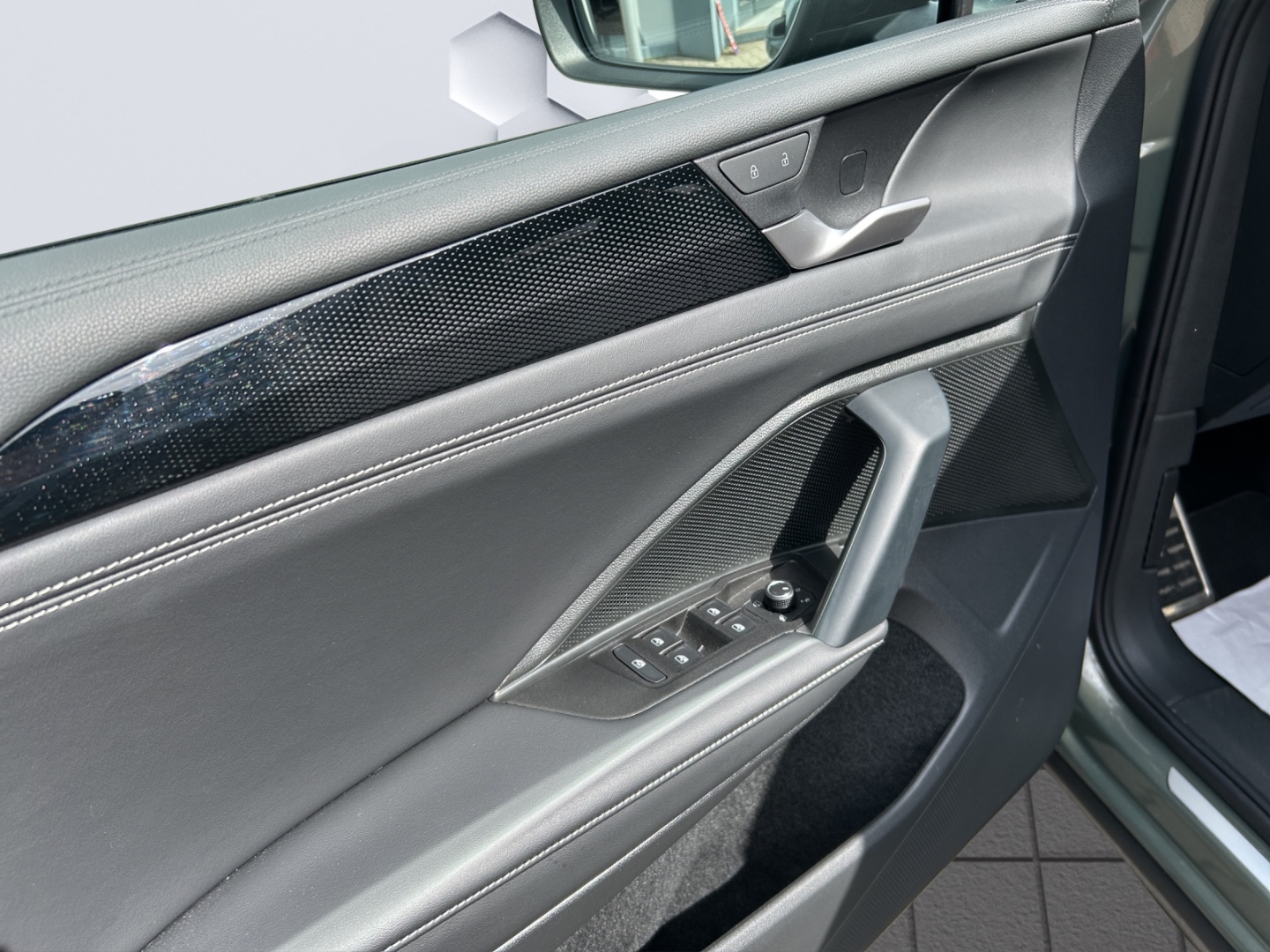 Tiguan 2.0 TDI GOAL 110kW DSG AHZV LED GJR ACC ParkAssist Sitzheizung