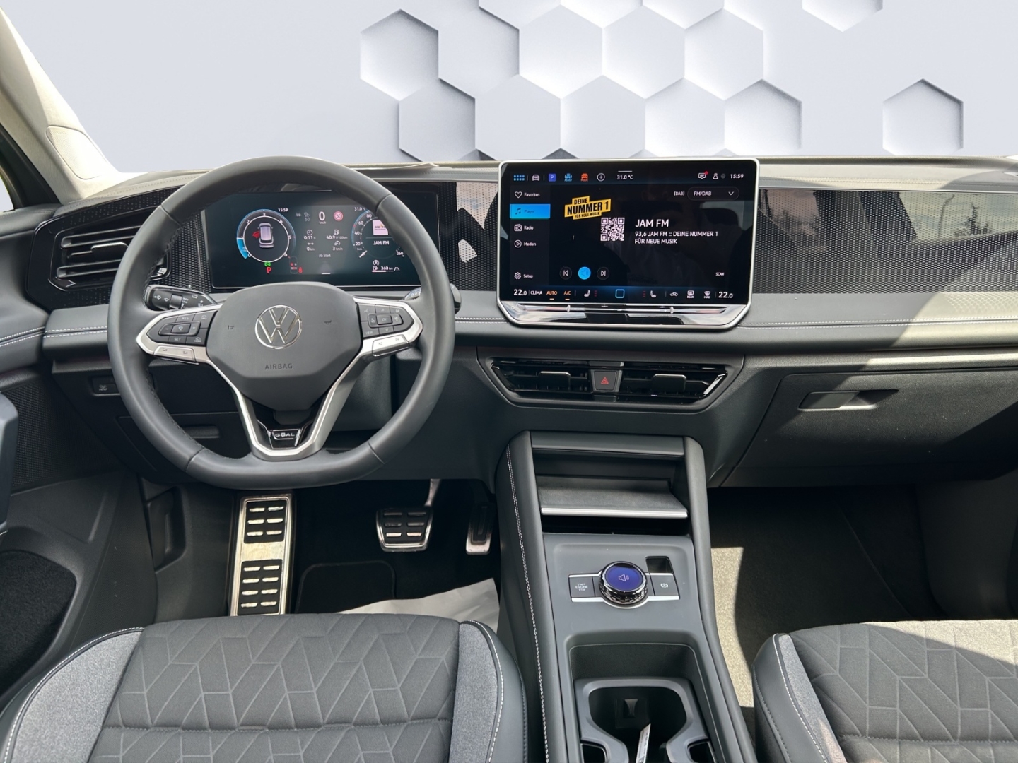Tiguan 2.0 TDI GOAL 110kW DSG AHZV LED GJR ACC ParkAssist Sitzheizung