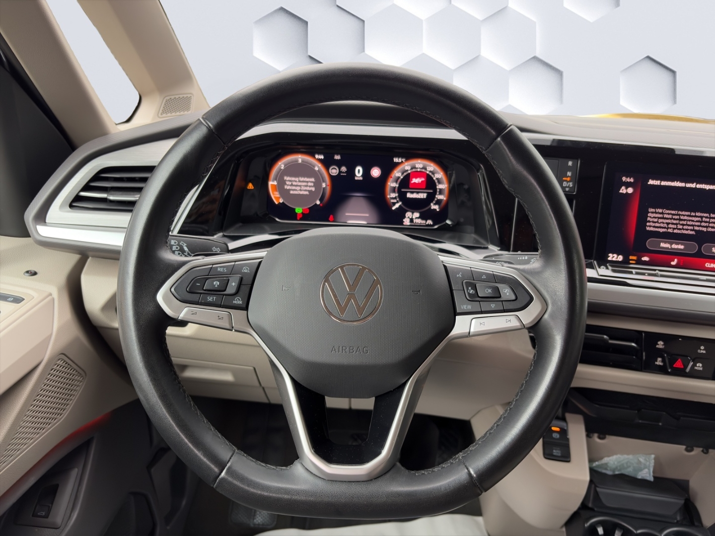 T7 Multivan LÜ Life 2.0 TDI 110kW AHZV MatrixLED ACC DCC ParkAssist 360°Kamera  Standheizung 7-Sitzer