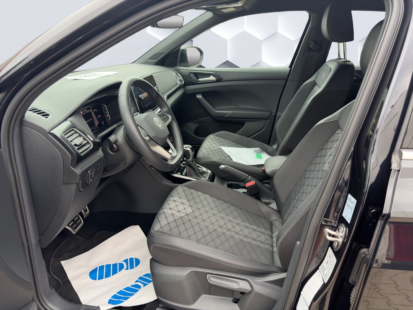 T-Cross R-Line 1.5TSI 110kW DSG MatrixLED ACC Rückfahrkamera ParkAssist Sitzheizung