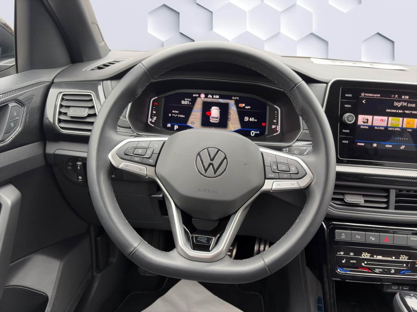 T-Cross R-Line 1.5TSI 110kW DSG MatrixLED ACC Rückfahrkamera ParkAssist Sitzheizung