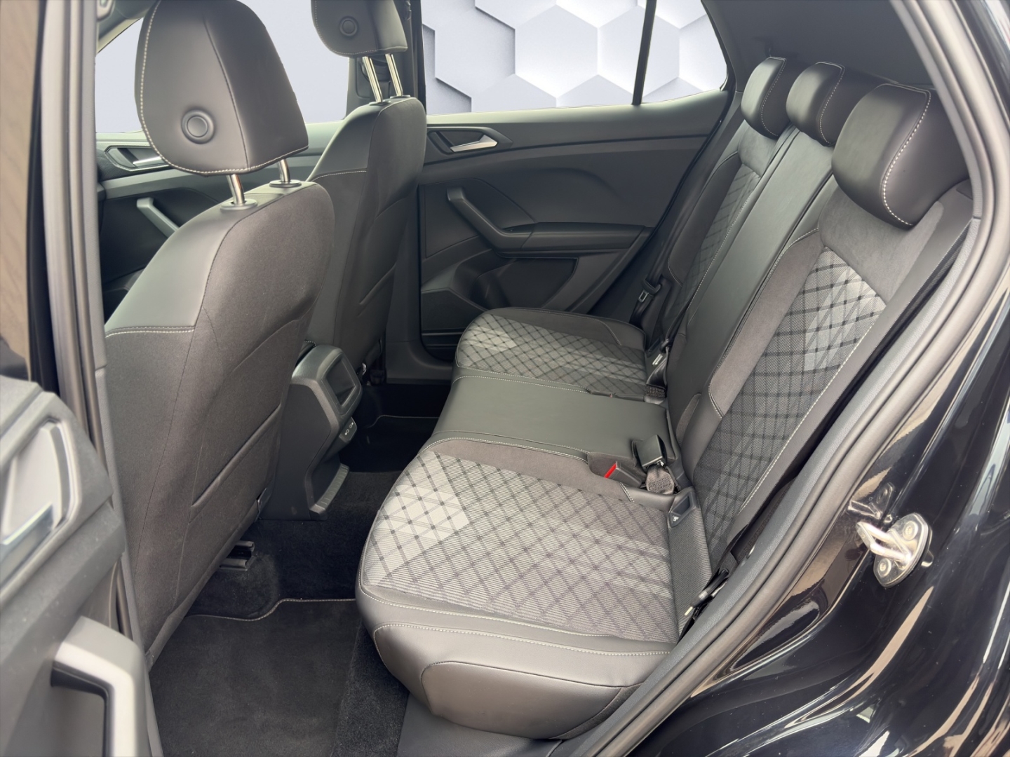T-Cross R-Line 1.5TSI 110kW DSG MatrixLED ACC Rückfahrkamera ParkAssist Sitzheizung