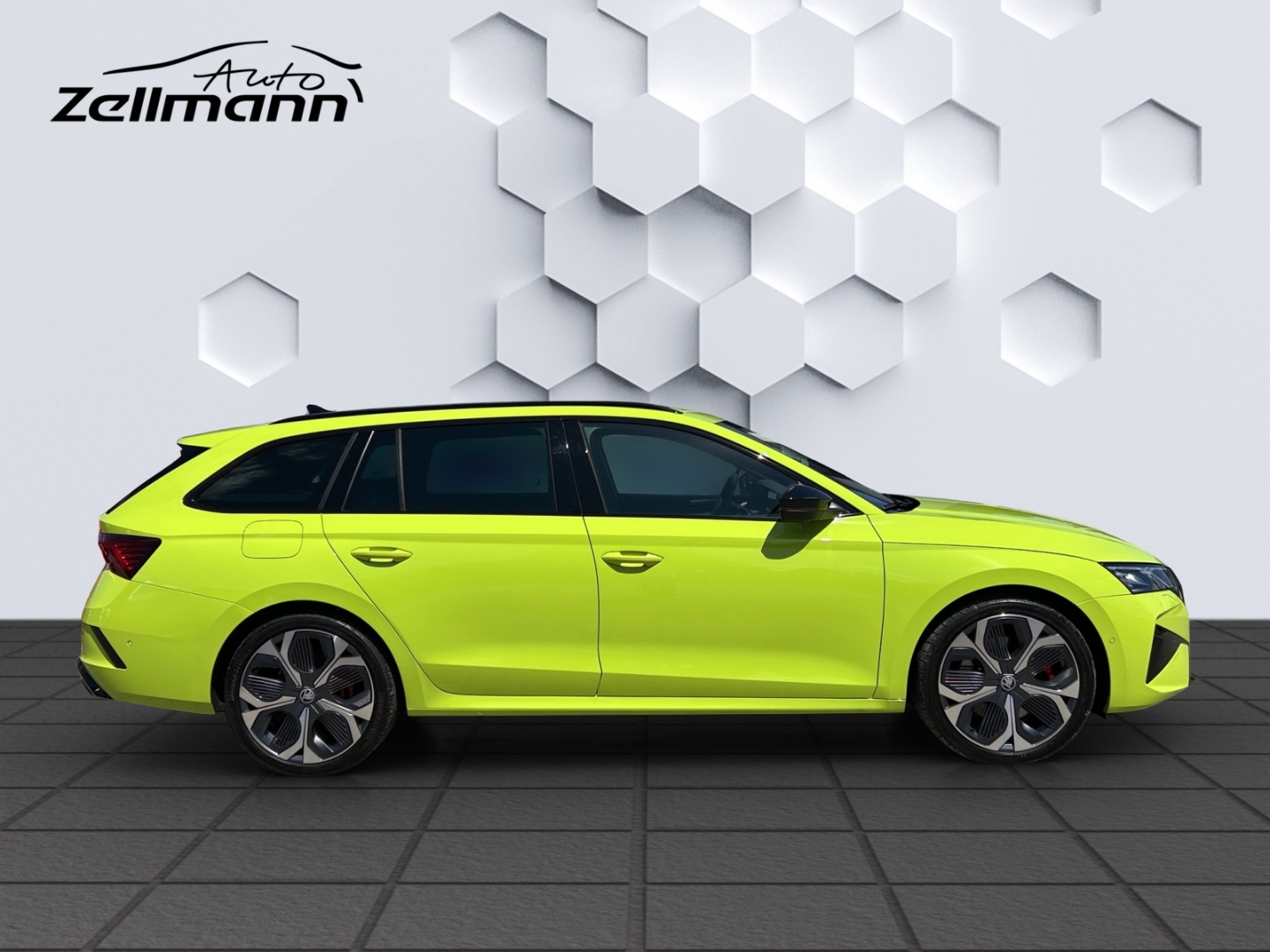 Octavia Combi RS 2.0TSI 195kW DSG MatrixLED AHZV HuD PanoDach 360° Kamera Standheizung