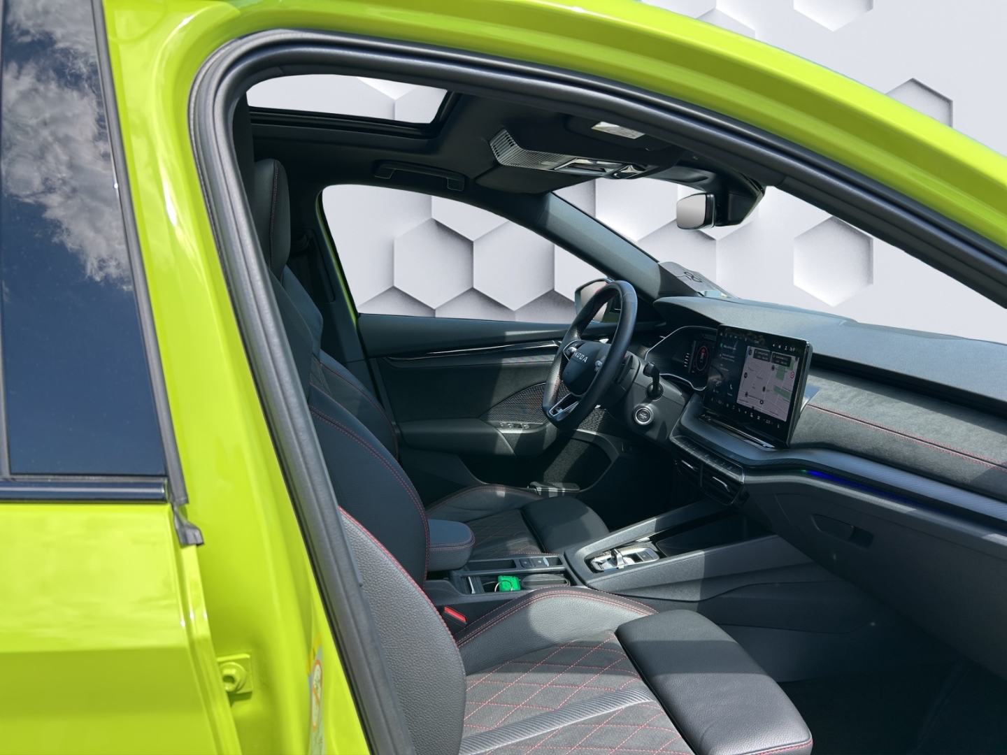 Octavia Combi RS 2.0TSI 195kW DSG MatrixLED AHZV HuD PanoDach 360° Kamera Standheizung