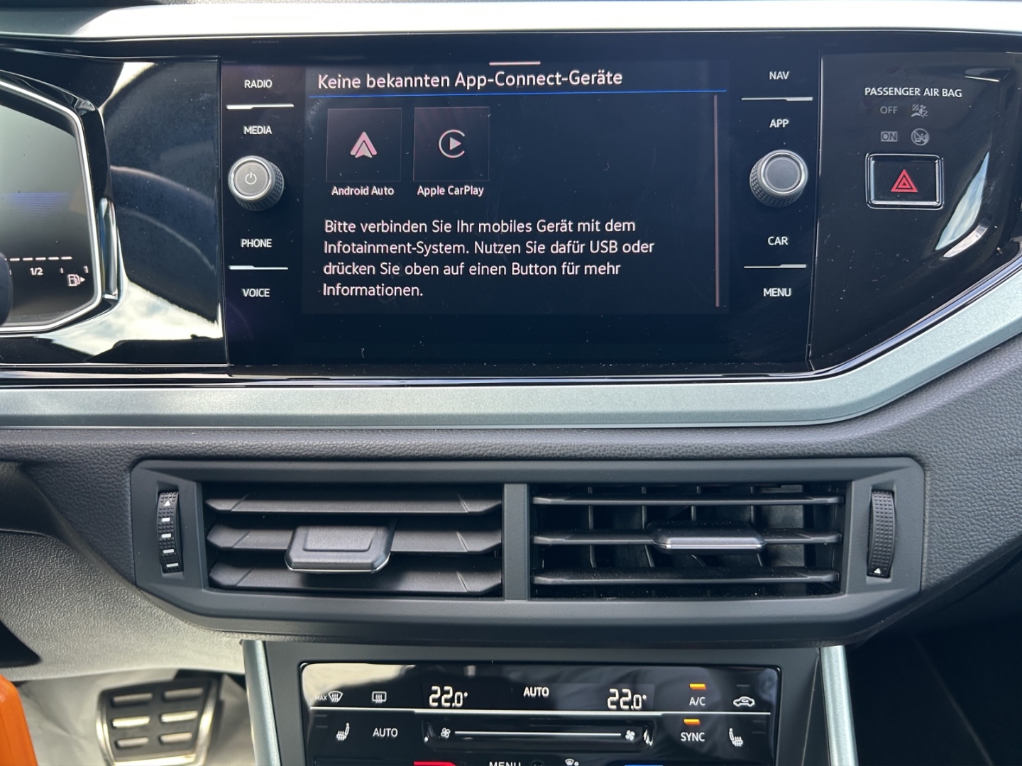Polo VI GOAL 1.0TSI 85kW DSG AHZV LED GJR ACC Rückfahrkamera Sitzheizung