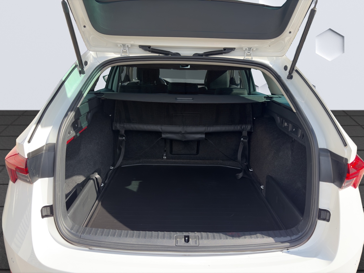 Octavia Combi Ambition 2.0TDI SG AHZV LED ACC Sitzheizung