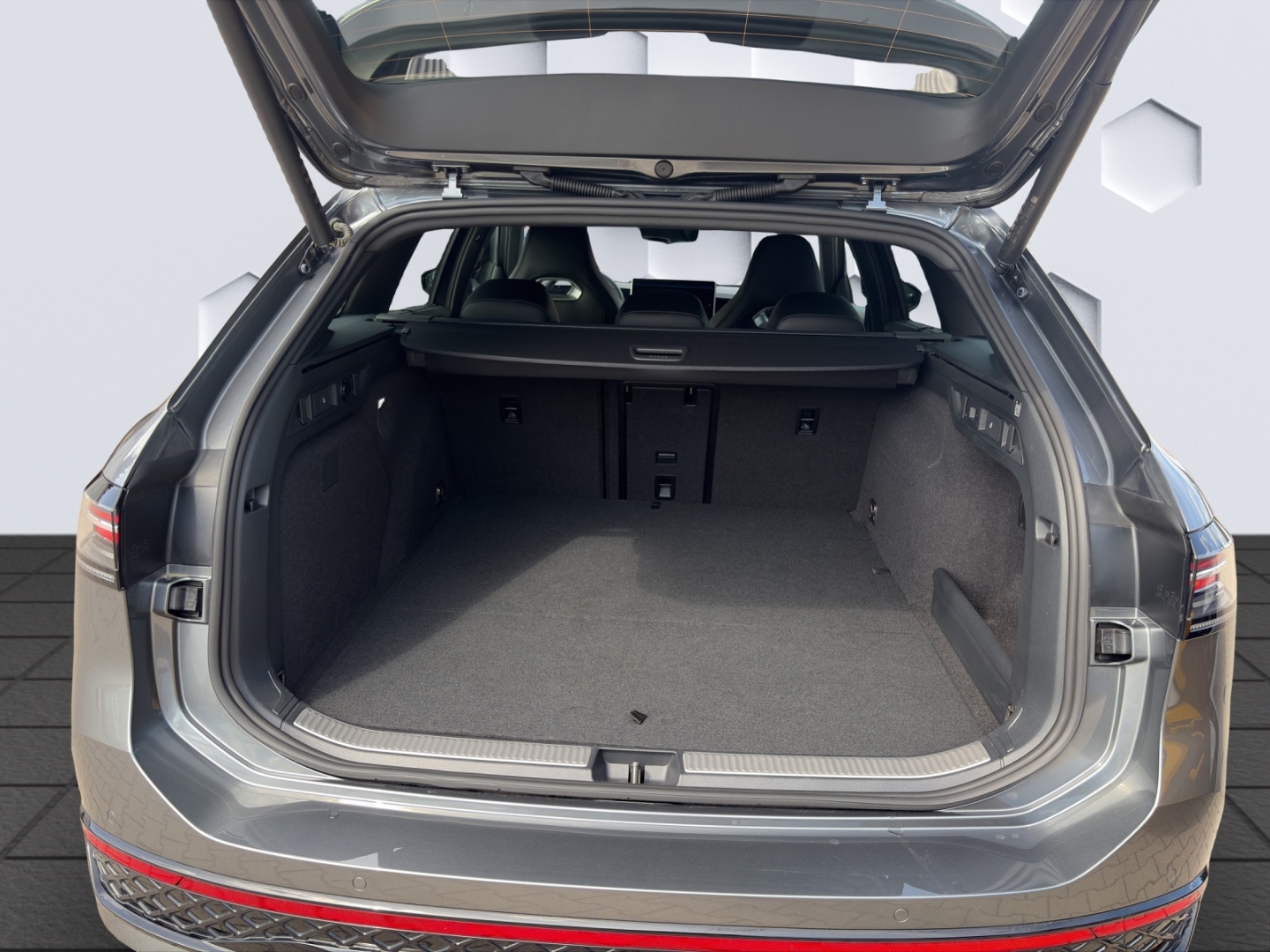 Passat Variant R-Line 1.5TSI eHybrid 130kW DSG AHZV MatrixLED HuD 360°Kamera ParkAssist ACC Sitzheizung