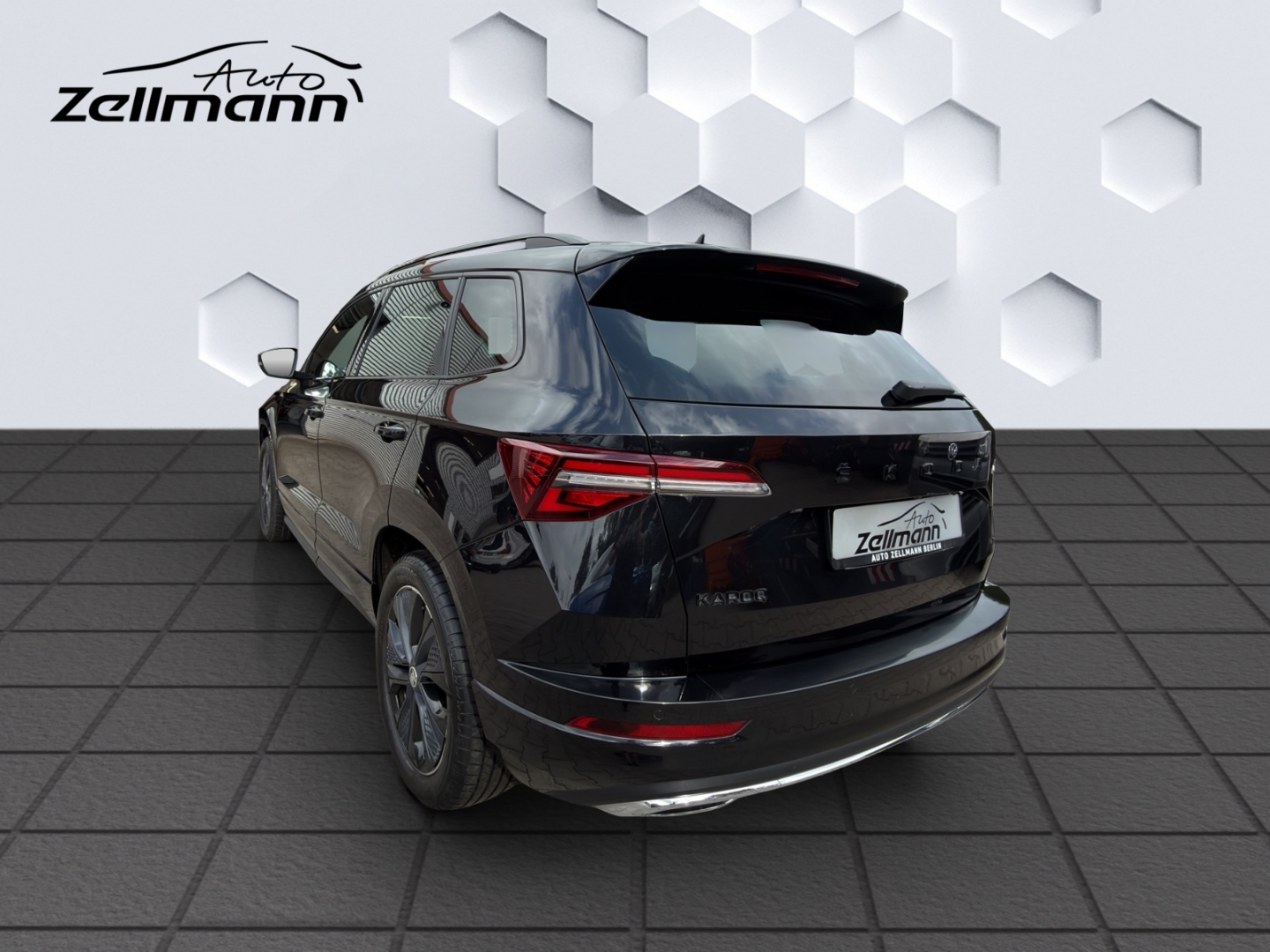 Karoq Sportline 2.0TSI 140kW DSG 4x4 AHZV MatrixLED ACC Rückfahrkamera Sitzheizung Standheizung