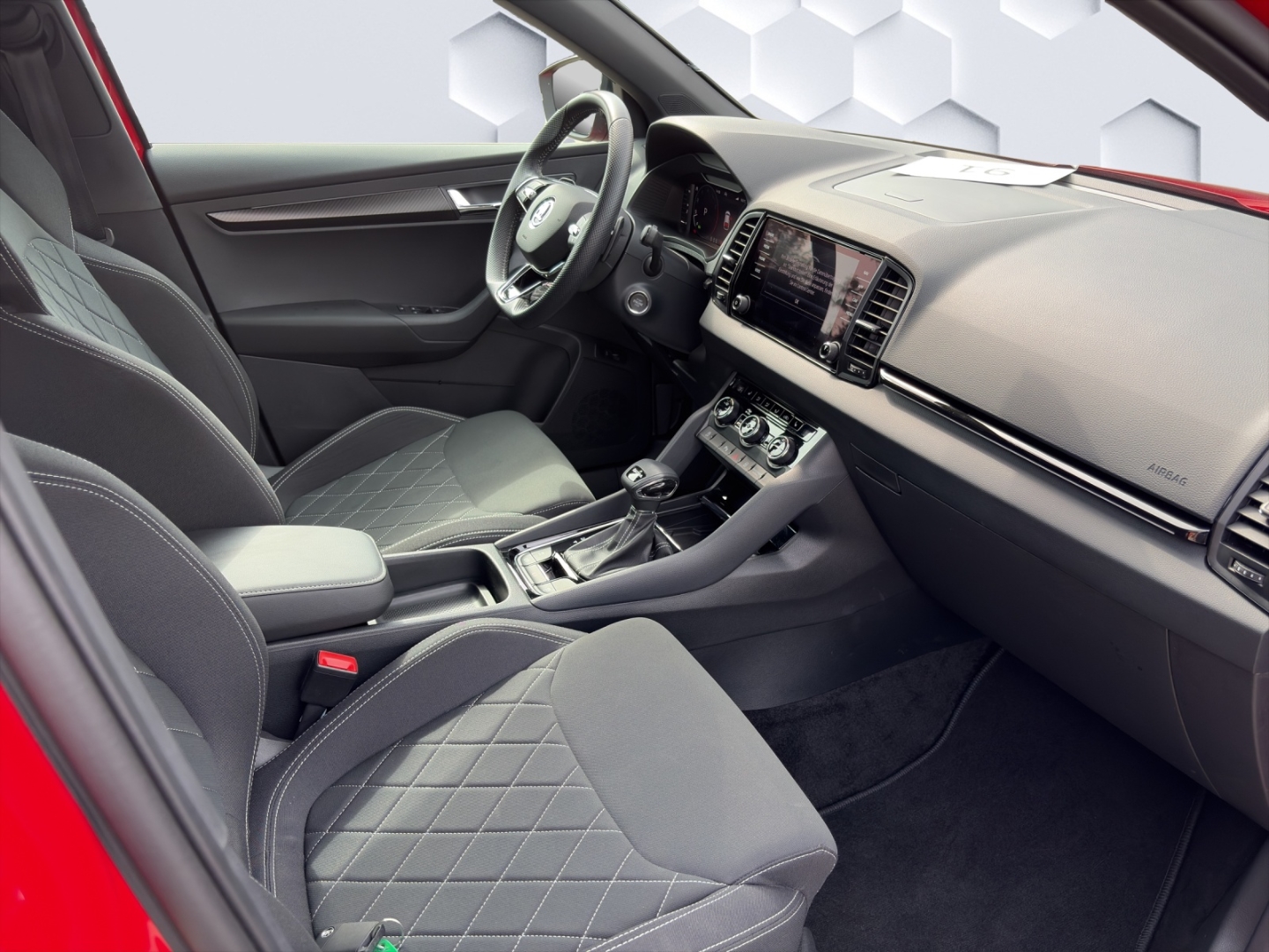 Karoq Sportline 1.5TSI 110kW DSG MatrixLED DCC Rückfahrkamera Sitzheizung