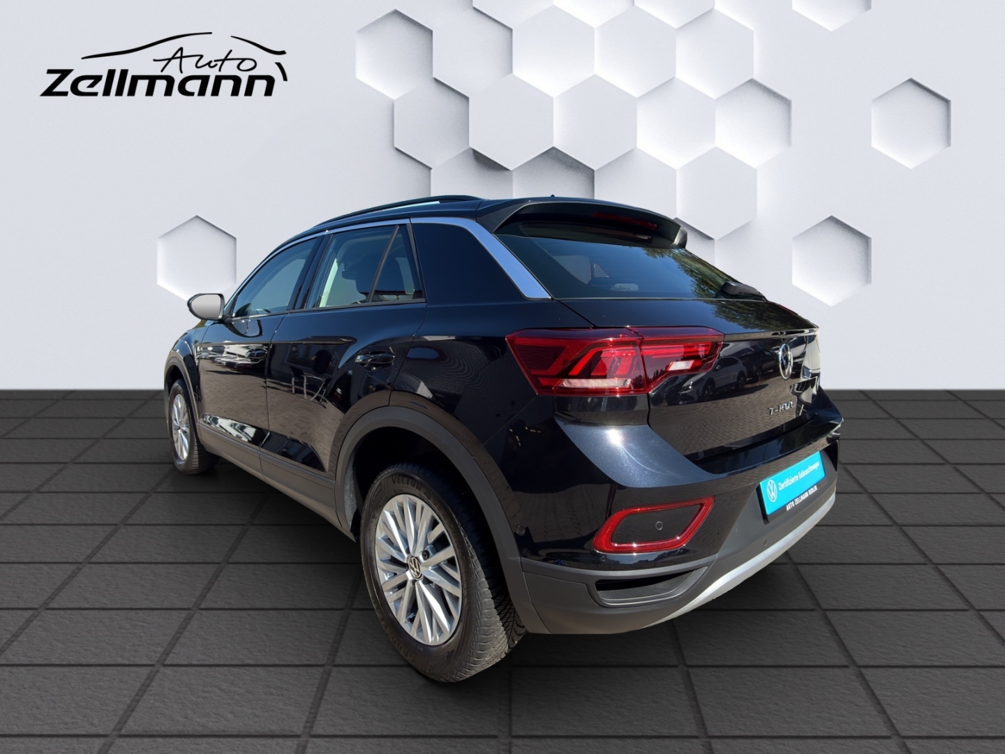 T-Roc Life 1.5TSI 110kW DSG AHZV LED GJR ParkAssist Sitzheizung
