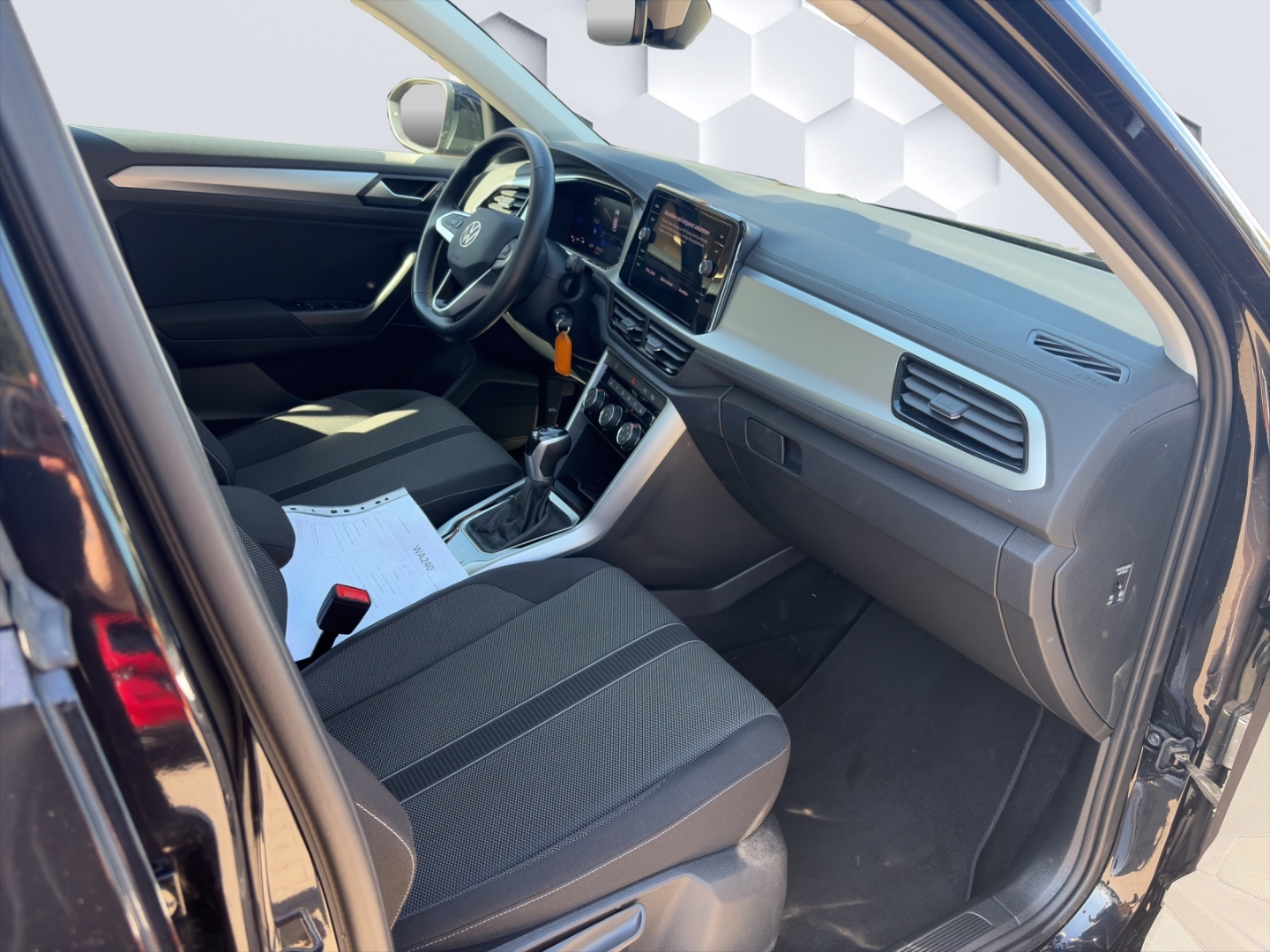 T-Roc Life 1.5TSI 110kW DSG AHZV LED GJR ParkAssist Sitzheizung