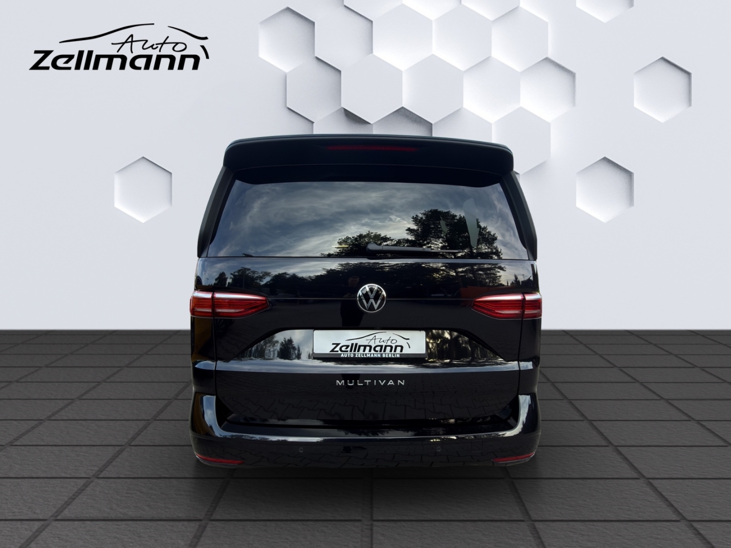 T7 Multivan Life KÜ 2.0TDI 110kW DSG AHZV MatrixLED ACC DCC Standheizung 360° Kamera 7-Sitzer
