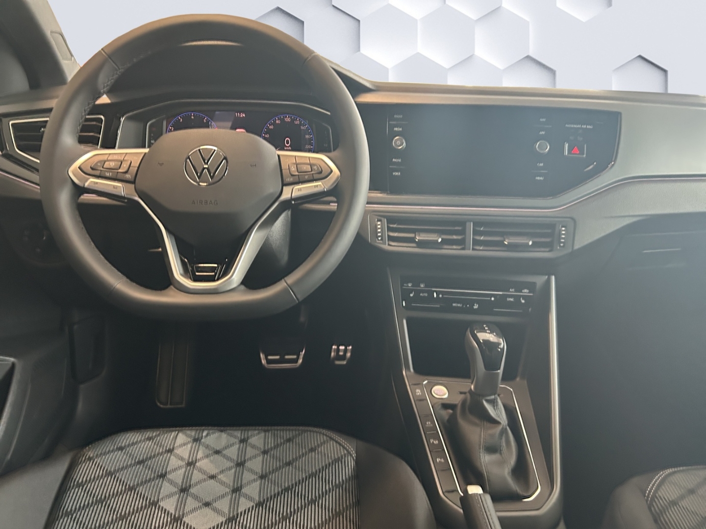 Taigo R-Line 1.5l TSI DSG Navi Kamera IQ Drive