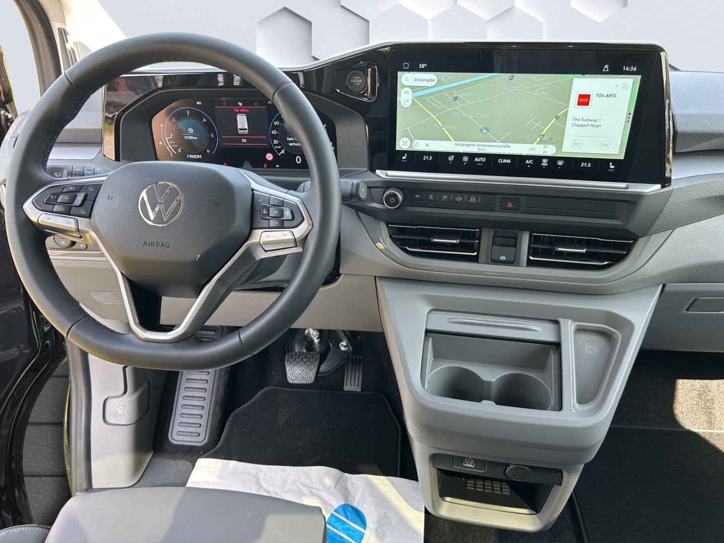 Caravelle Style 2,0l TDI 8-Gang-Automatik AHK Navi SHZ Soundsystem