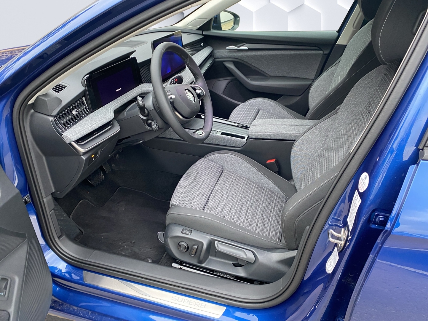 Superb Combi 2.0 TDI 142 kW 4x4 Selection 7 Gang DSG