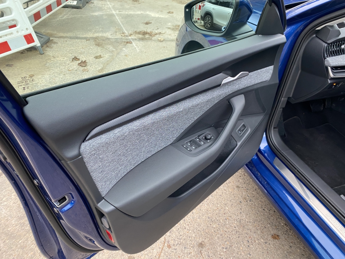 Superb Combi 2.0 TDI 142 kW 4x4 Selection 7 Gang DSG