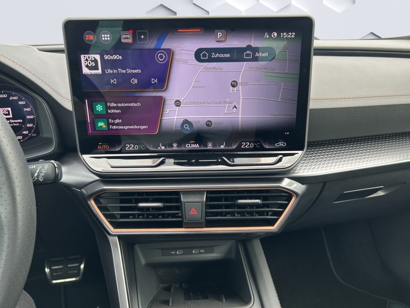 Formentor 1.5 eTSI 7-Gang DSG MatrixLED Rückfahrkamera Sitzheizung