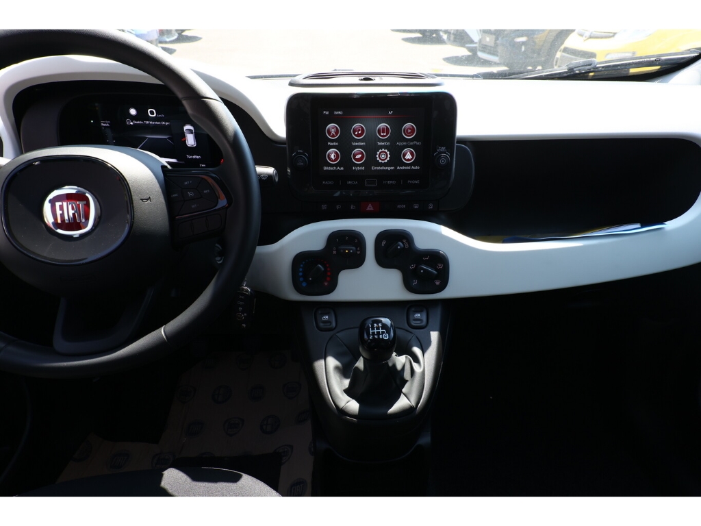 Panda Cross MildHybrid PDC CARPLAY ALUFELGEN 15ZOLL RADIO-SYSTEM