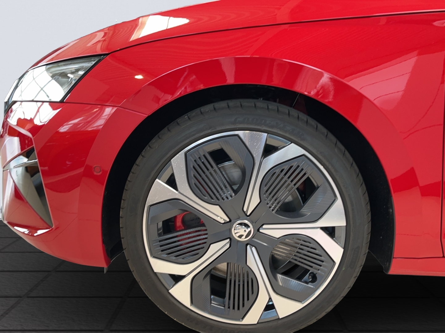 Octavia Combi RS 2.0 TSI 195 kW 7-DSG Canton-Soundsystem Head-up Display