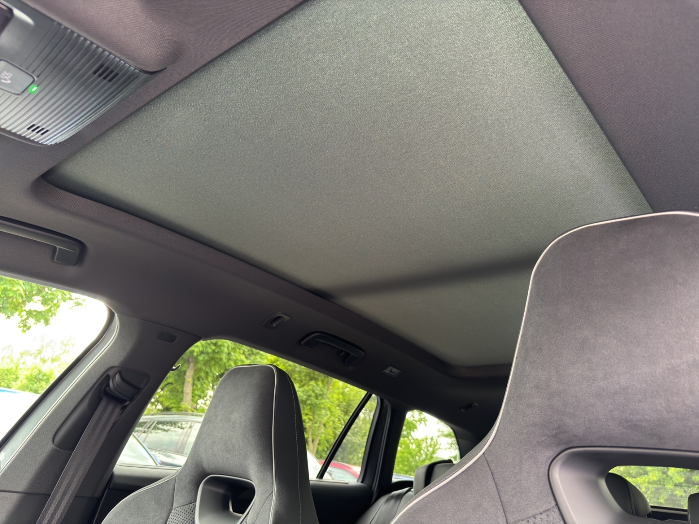 Superb Combi 2.0 TSI Pano Canton Sound Sportline AHK Familienpaket