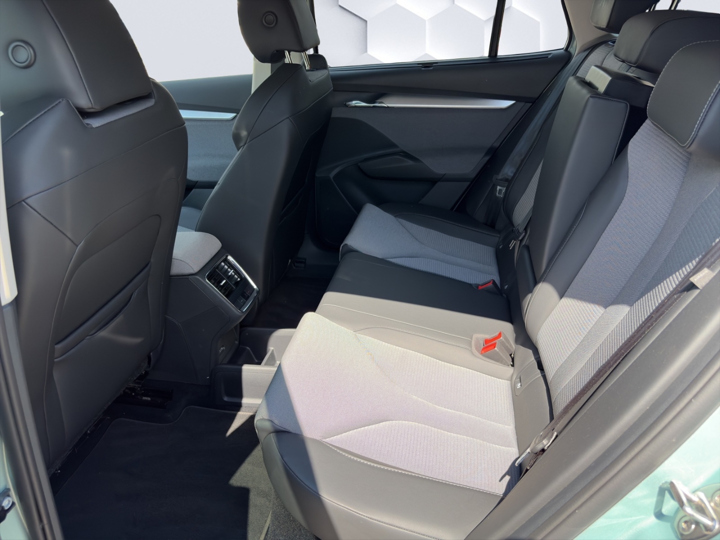 ENYAQ iV 60 62kWh AHZV MatrixLED PDC Rückfahrkamera Sitzheizung