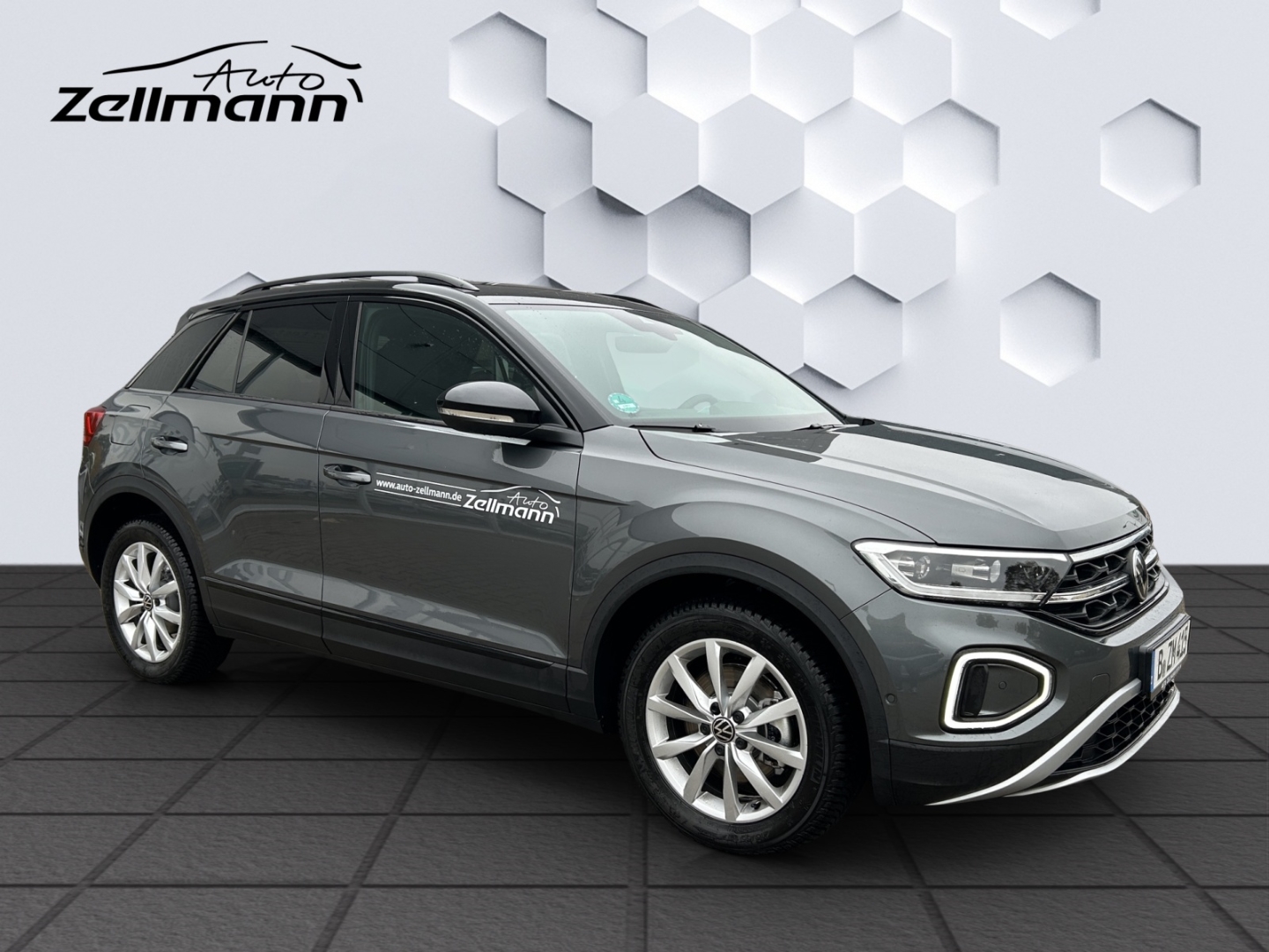 T-Roc Style 2.0l TDI DSG AhK Kamera IQ Drive W+S Reifen