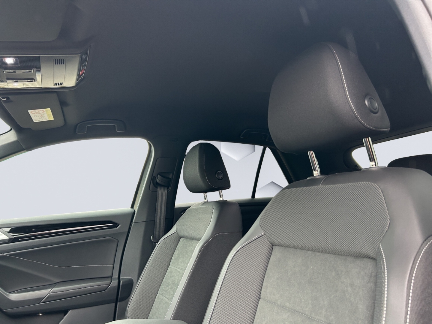 T-Roc Style 2.0l TDI DSG AhK Kamera IQ Drive W+S Reifen