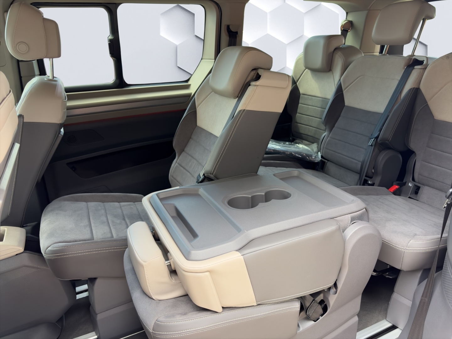 T7 Multivan Lang 2.0 TDI DSG AHZV IQ.Light LED NAvi Standheizung