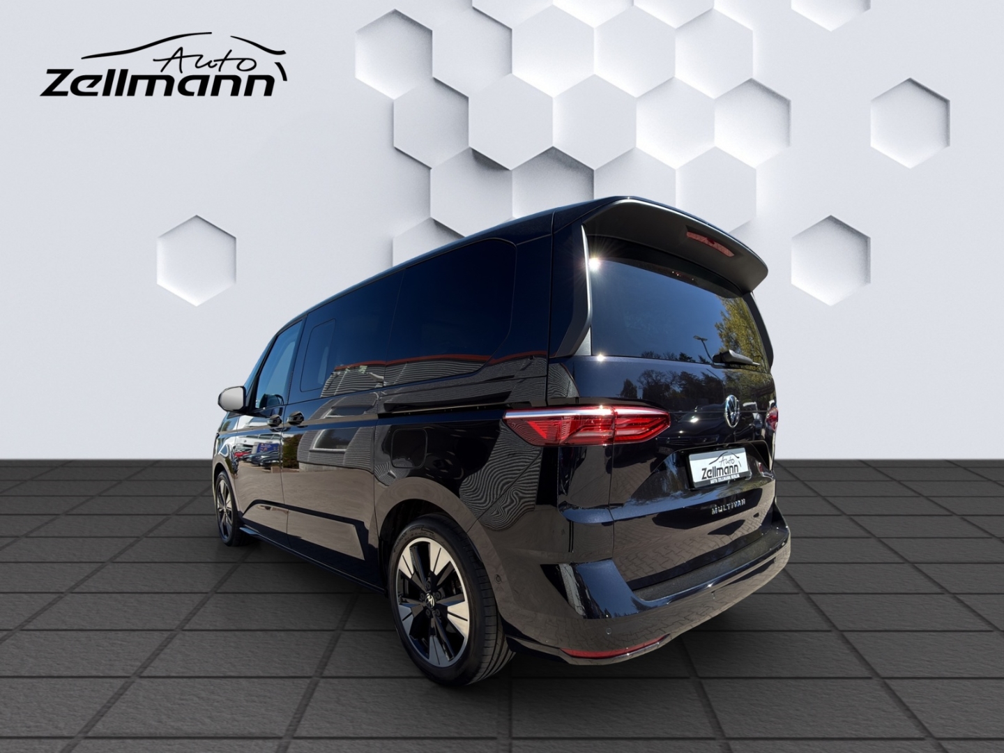 T7 Multivan Life 2.0 TDI 110kW DSG AHZV MatrixLED ACC ParkAssist 360°Kamera Standheizung Sitzheizung 7-Sitzer