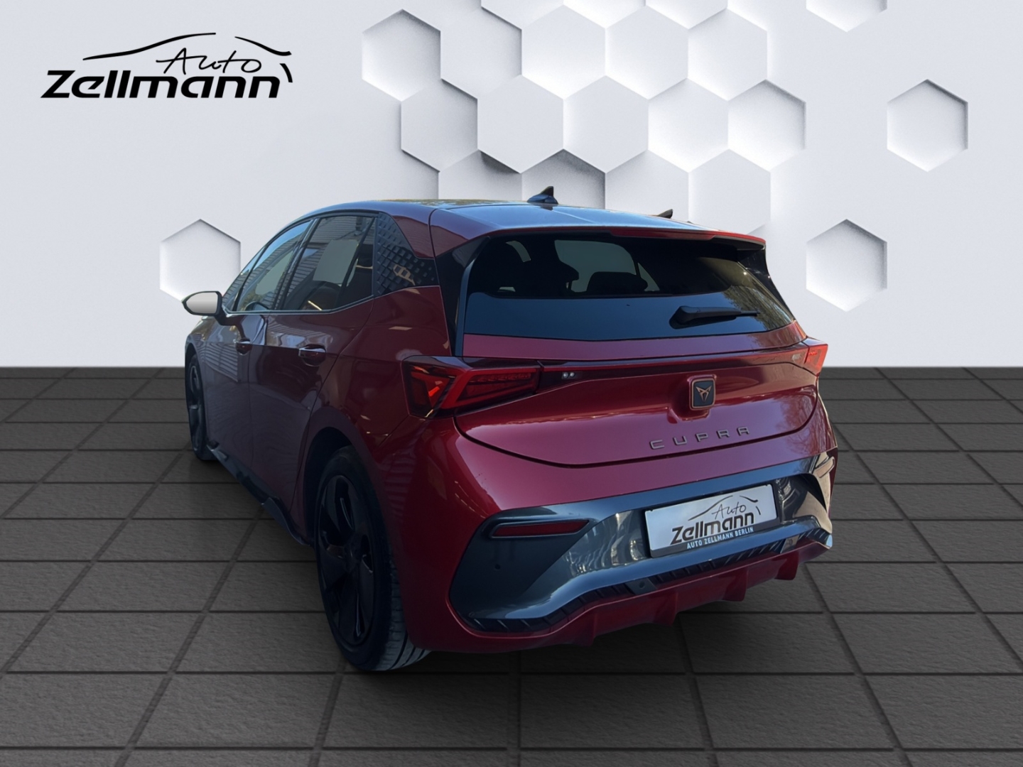 Born 150kW LED ACC 360°Kamera ParkLenkAssist Sitzheizung