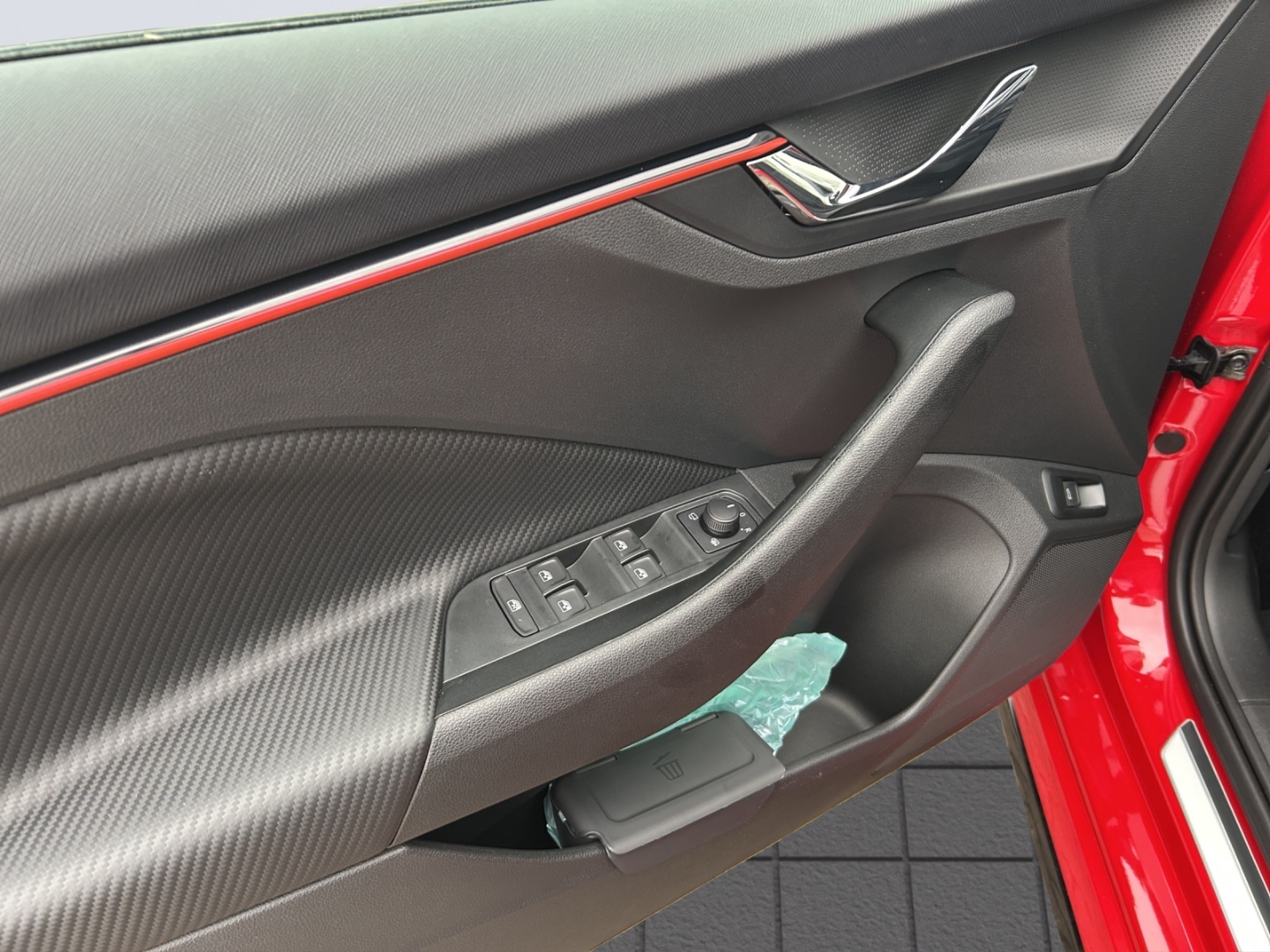 Kamiq Monte Carlo Panorama Digitales Cockpit LED Blendfreies Fernl. Kurvenlicht Sperrdiff.