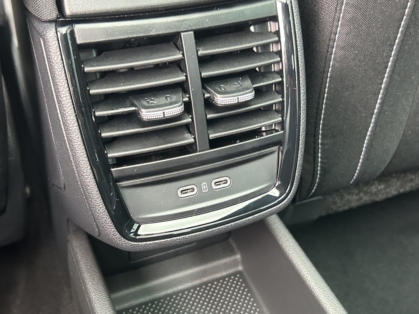 Kamiq Monte Carlo Panorama Digitales Cockpit LED Blendfreies Fernl. Kurvenlicht Sperrdiff.