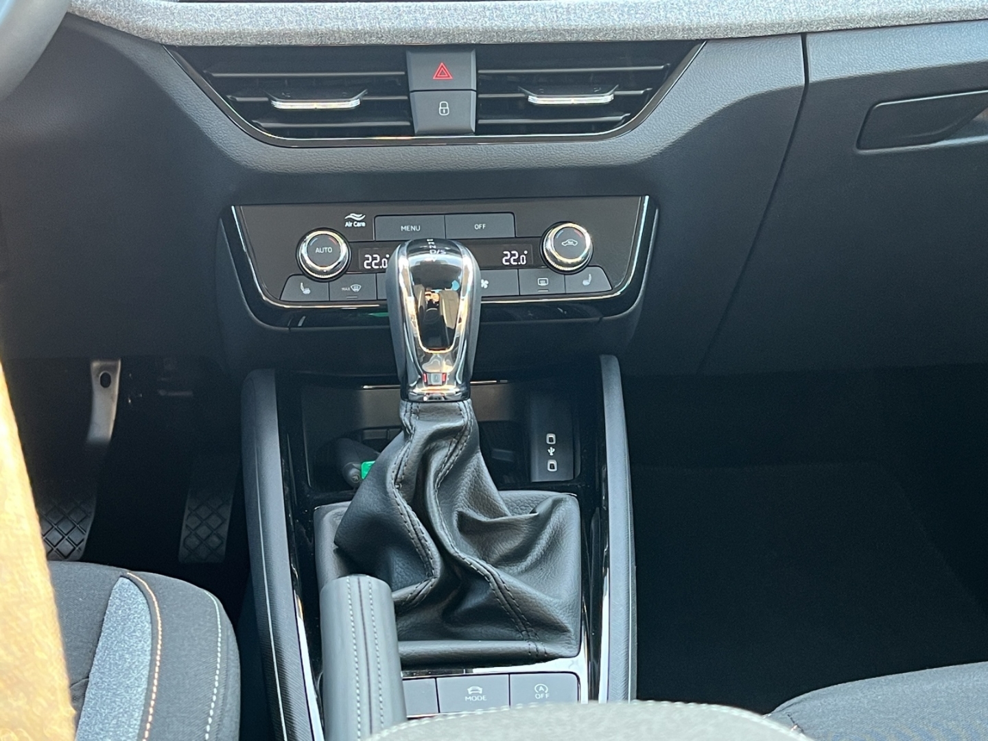 Scala Tour Digitales Cockpit LED Sperrdiff. ACC Apple CarPlay Android Auto Musikstreaming