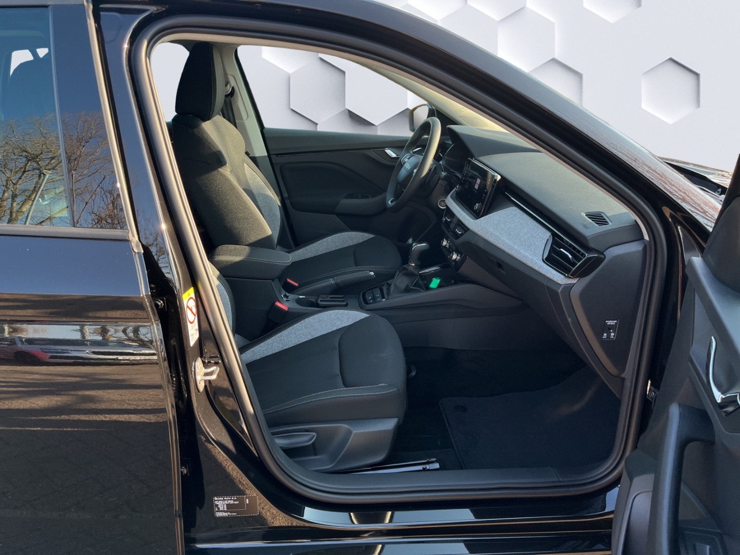 Scala Tour Digitales Cockpit LED Sperrdiff. ACC Apple CarPlay Android Auto Musikstreaming